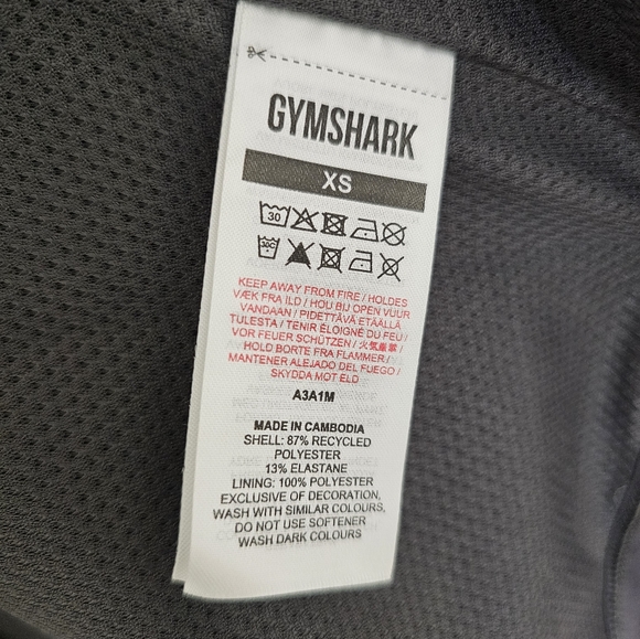 NWOT Gymshark Men’s Onyx Gray Studio Jacket - Picture 12 of 12
